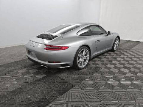 2018 Porsche 911 Carrera