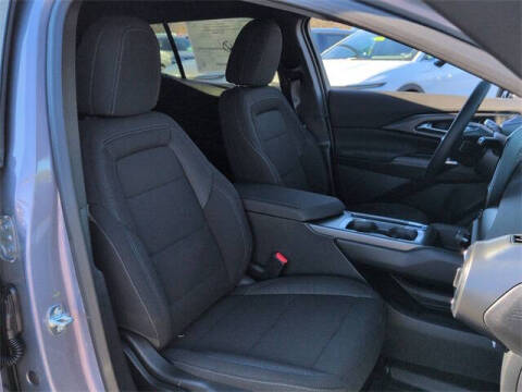 2026 Chevrolet Equinox EV LT 1