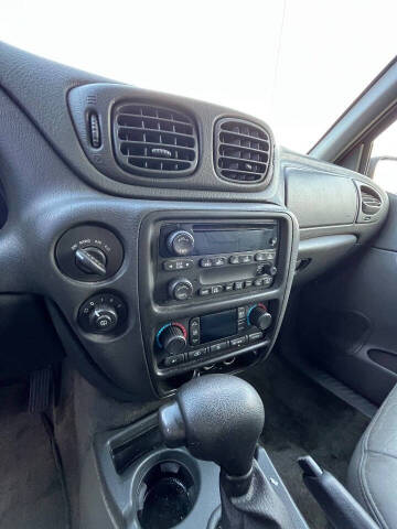 2004 Chevrolet TrailBlazer LT