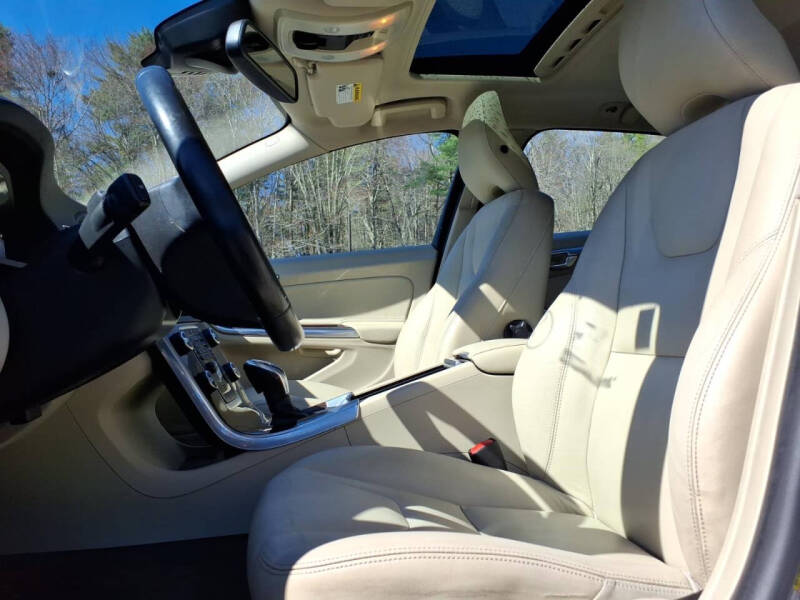 2015 Volvo V60 T5 Premier Plus