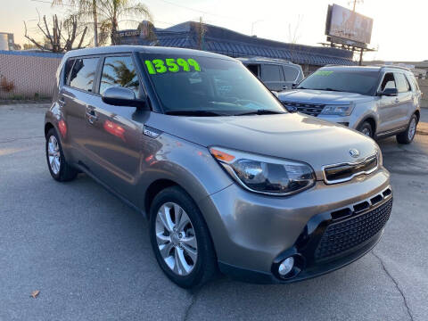2016 Kia Soul for sale at Approved Autos in Bakersfield CA