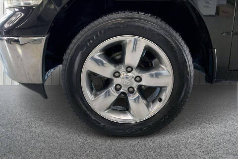 2016 RAM 1500 SLT