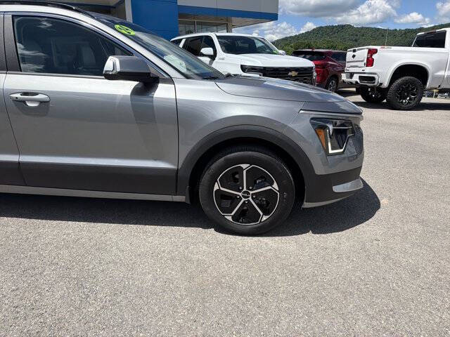 Gray 2024 Kia Niro EX EX 4dr Crossover 2