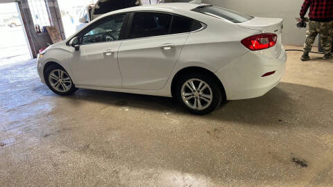 2017 Chevrolet Cruze LT Auto