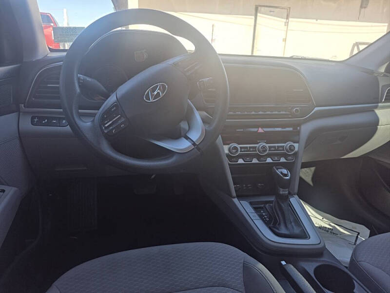 2020 Hyundai Elantra