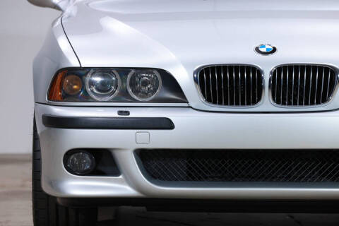 2002 BMW M5