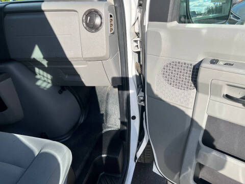 2013 Ford E-Series
