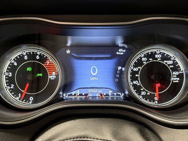 2022 Jeep Cherokee Trailhawk