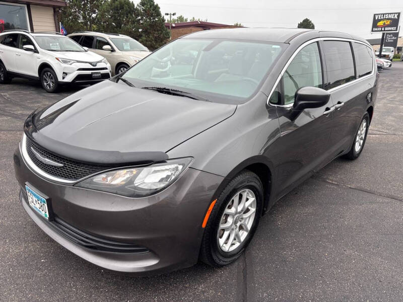 2017 Chrysler Pacifica Touring