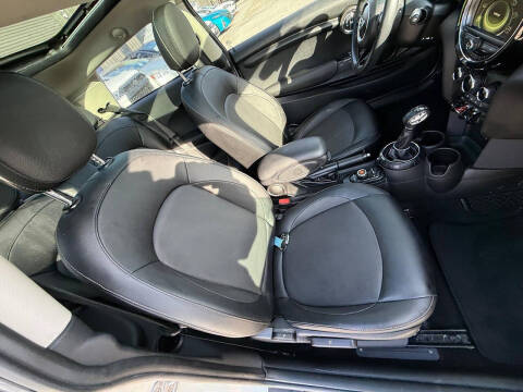 2016 MINI Hardtop 2 Door Cooper