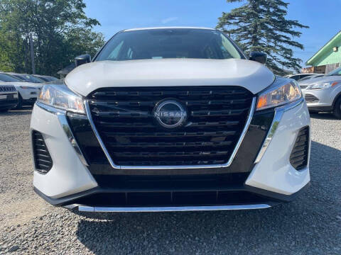 2022 Nissan Kicks S