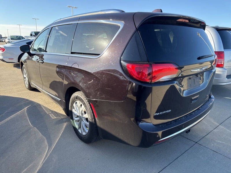2018 Chrysler Pacifica Touring L Plus