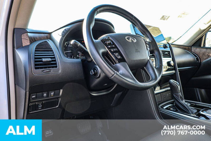 2023 Infiniti QX80 Premium Select