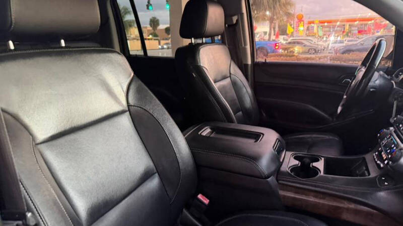 2019 Chevrolet Suburban LT