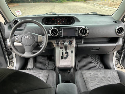 2014 Scion xB