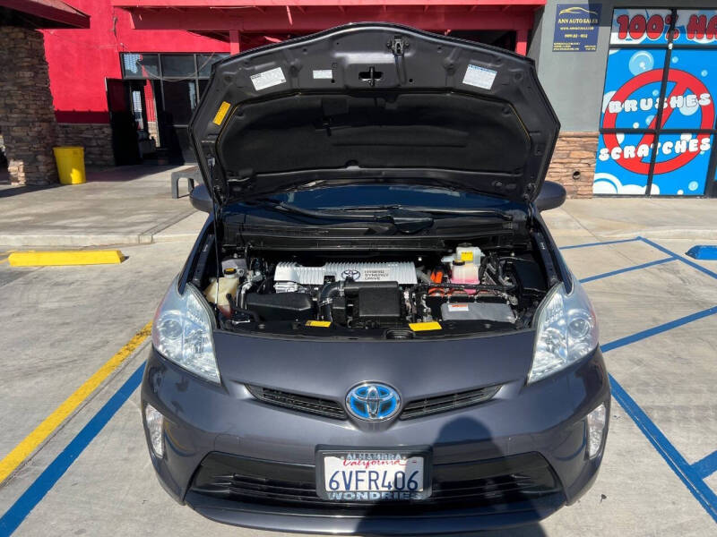 2012 Toyota Prius Three