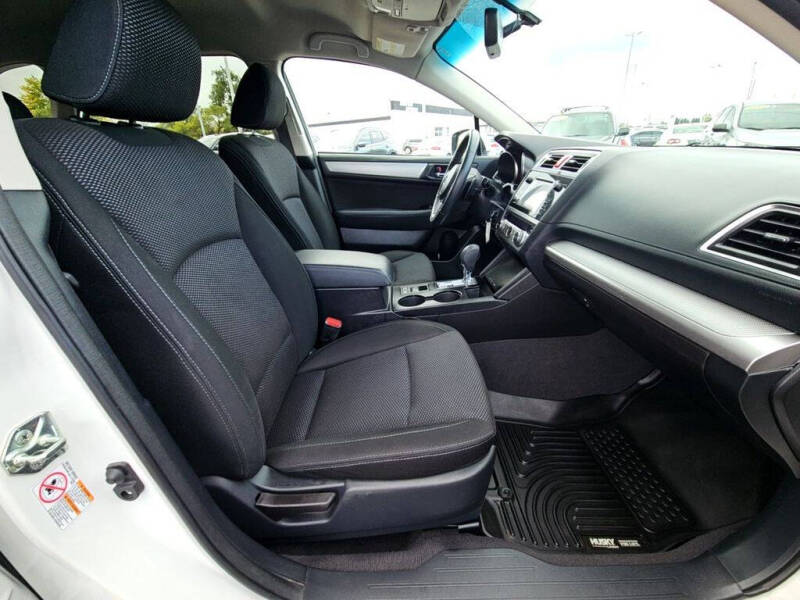 2017 Subaru Outback 2.5i Premium