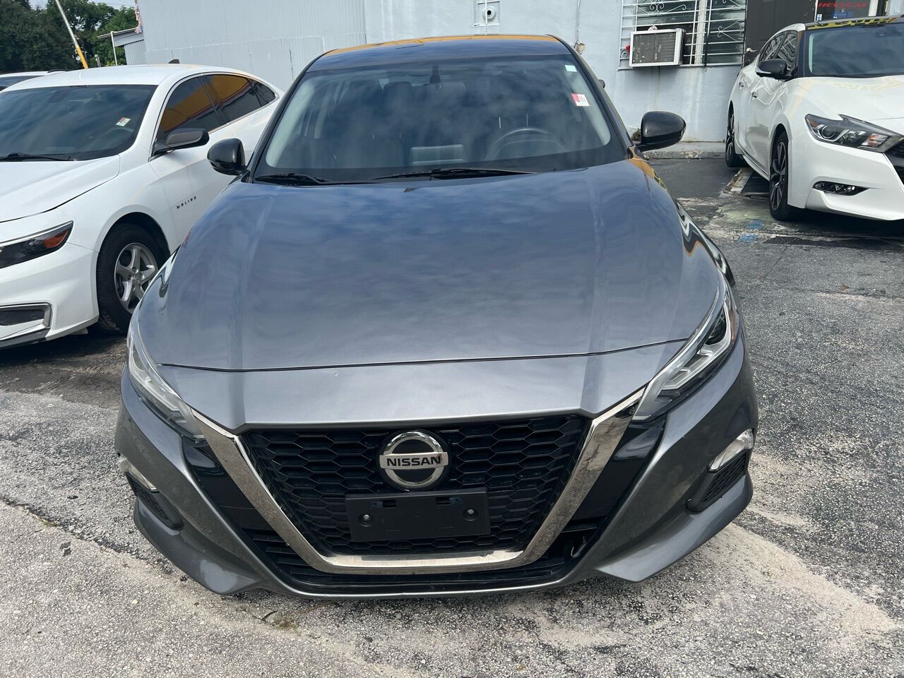 2019 Nissan Altima Sedan - $18,800
