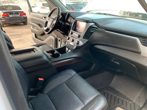 2017 GMC Yukon XL SLT