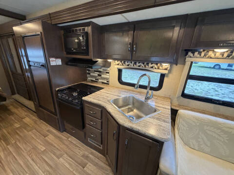 2018 Thor Motor Coach Ace 29.3