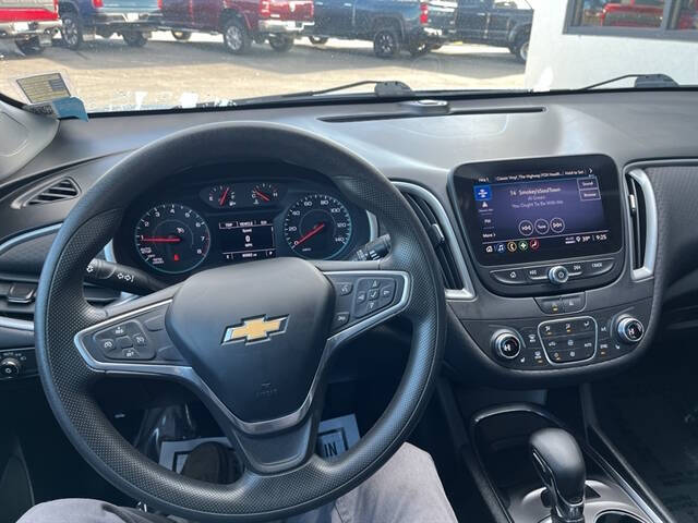 2022 Chevrolet Malibu LT