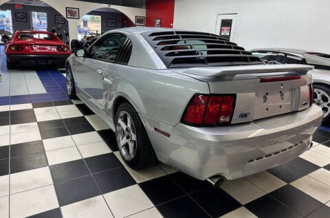 2002 Ford Mustang GT Deluxe