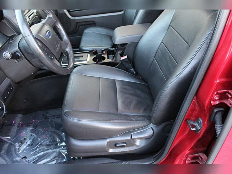 2010 Ford Escape XLT