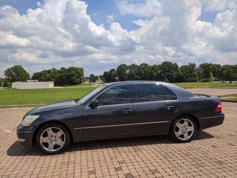 2004 Lexus LS 430 for sale at Woodford Car Company in Versailles KY