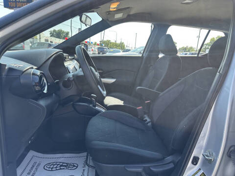 2020 Nissan Kicks SV