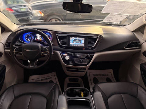 2021 Chrysler Voyager LXi