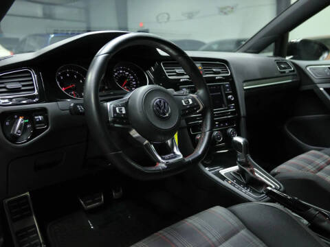 2019 Volkswagen Golf GTI