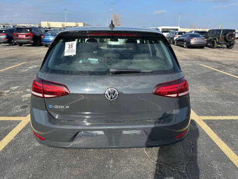 2019 Volkswagen e-Golf SE