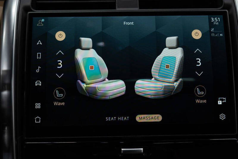 2023 Land Rover Discovery P300 S R-Dynamic