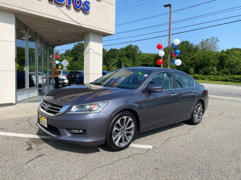 2015 Honda Accord for sale at KING RICHARDS AUTO CENTER in East Providence RI