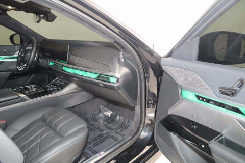 2023 BMW 7 Series 760i xDrive