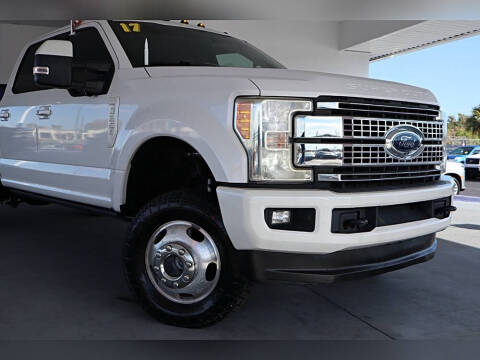 2017 Ford F-350 Super Duty Lariat