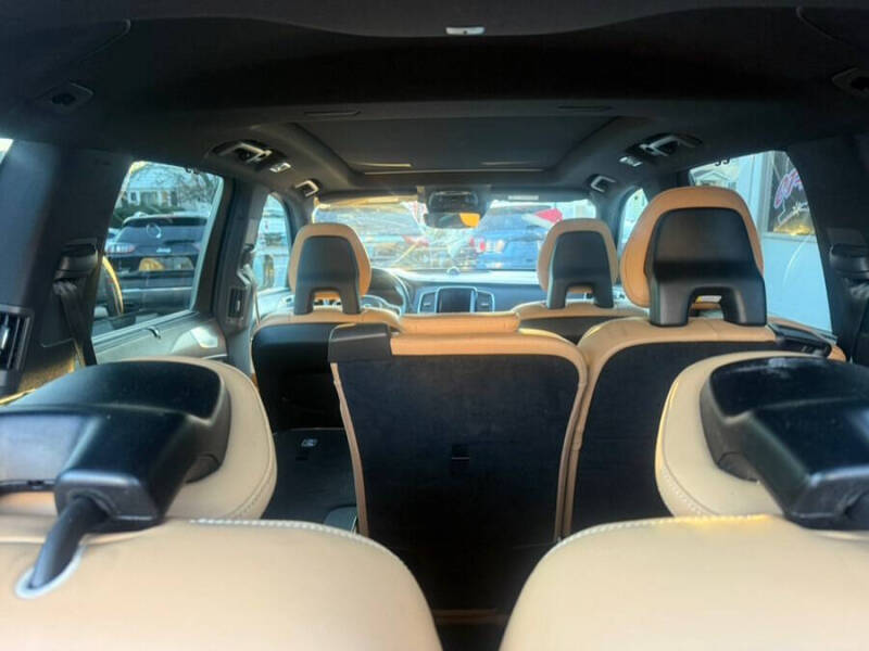 2017 Volvo XC90 T8 eAWD Inscription