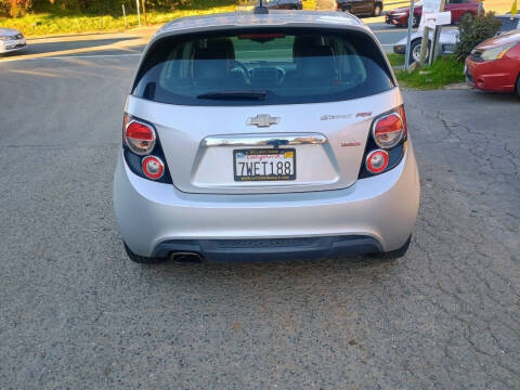2016 Chevrolet Sonic RS Auto