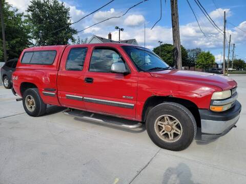 2001 Chevrolet Silverado 1500 for sale at Julian Auto Sales in Warren MI