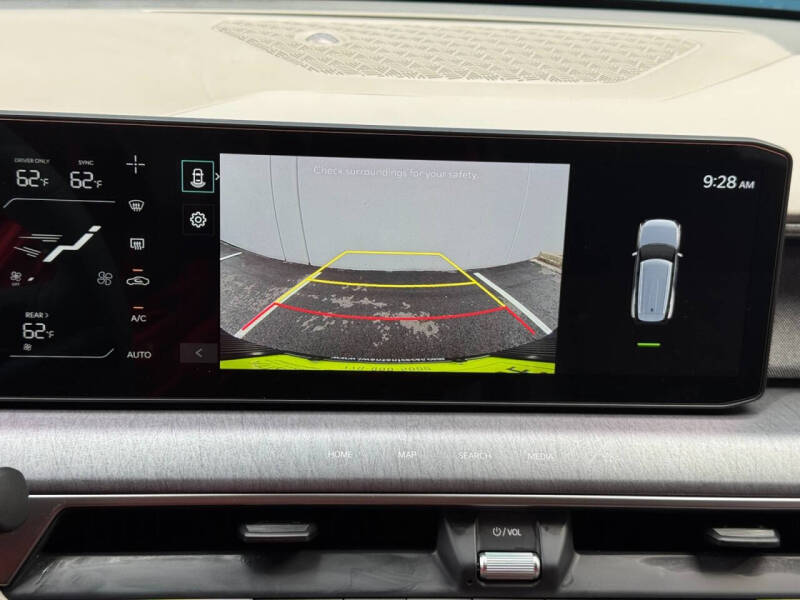 2025 Kia EV9 Wind