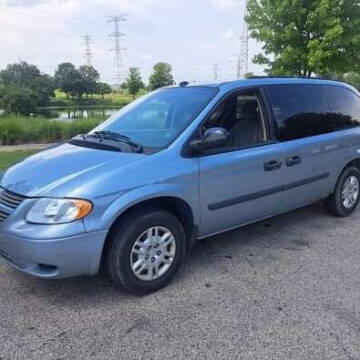 2005 Dodge Grand Caravan for sale at ACTION AUTO GROUP LLC in Roselle IL