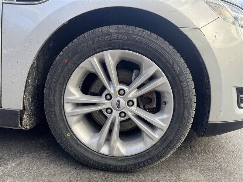 2013 Ford Taurus SEL