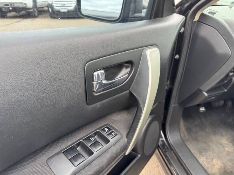 2011 Nissan Rogue S