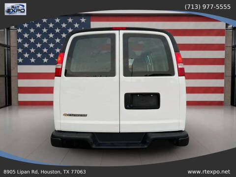 2021 Chevrolet Express 2500