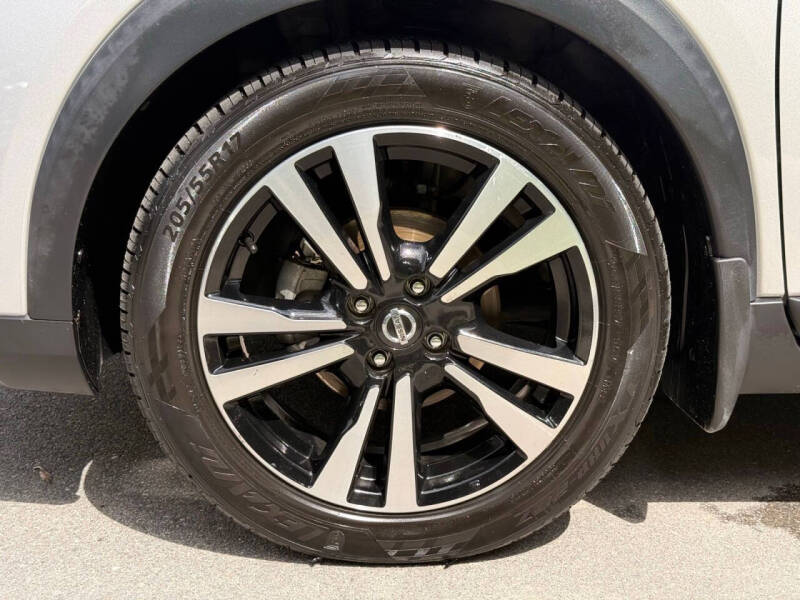 2019 Nissan Kicks SV