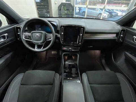 2022 Volvo XC40 Recharge Twin Plus
