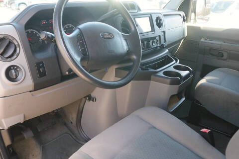 2014 Ford E-Series E-350 SD XLT