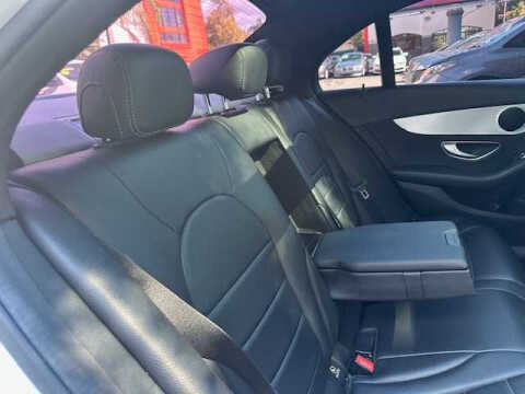 2016 Mercedes-Benz C-Class