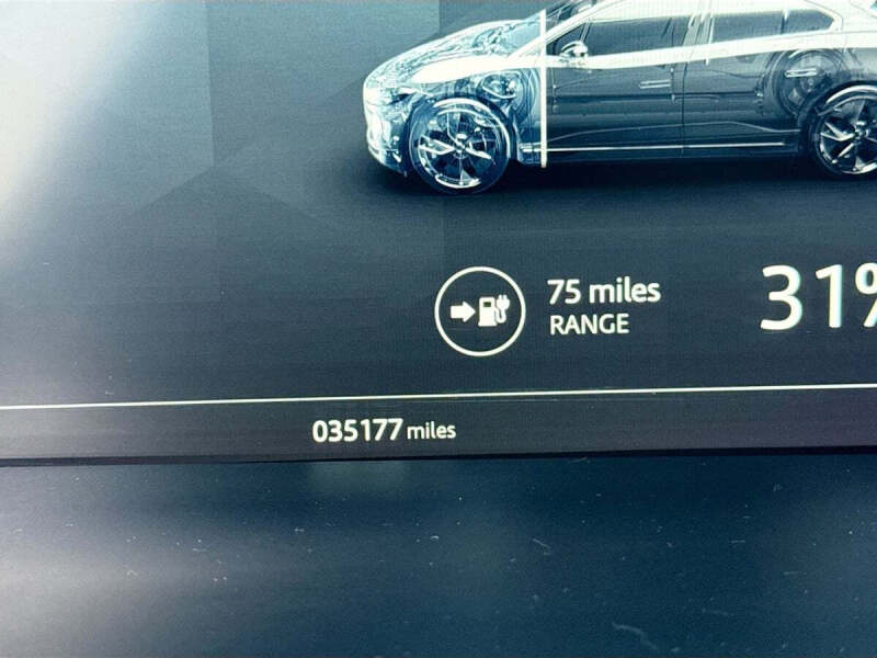 2022 Jaguar I-PACE EV400 HSE