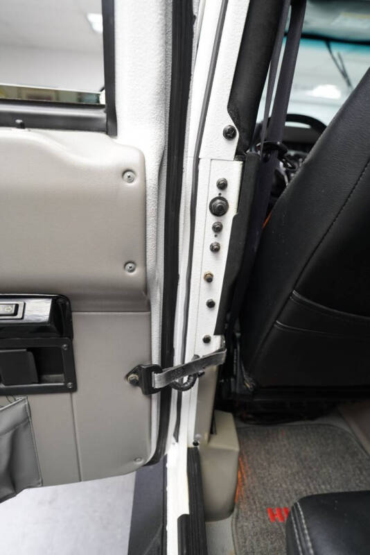 2002 HUMMER H1 Open Top